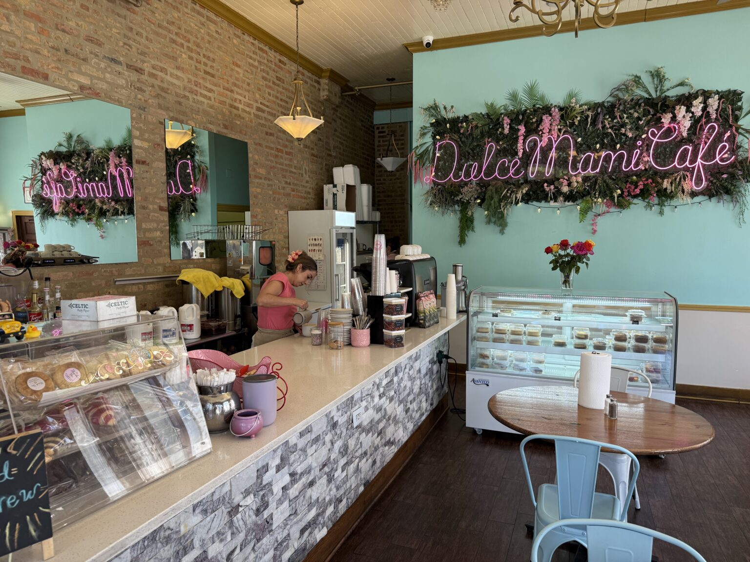 Dulce Mami Café